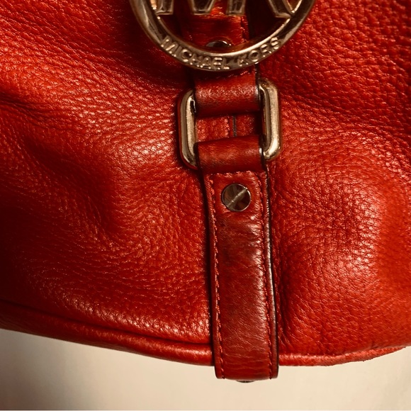 🆕 MICHAEL KORS Red Bedford Pebble Leather Satchel Shoulder Bag Medium Christmas - Picture 11 of 15